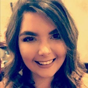 Meet your Posher, Mallory